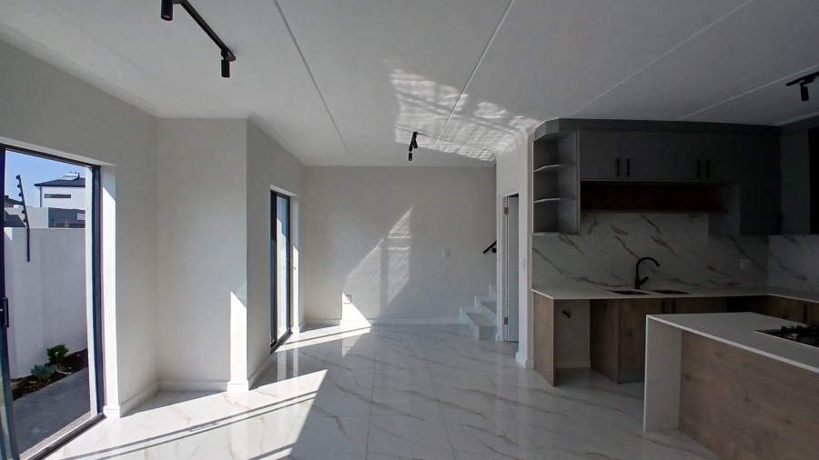 3 Bedroom Property for Sale in Sandown Western Cape